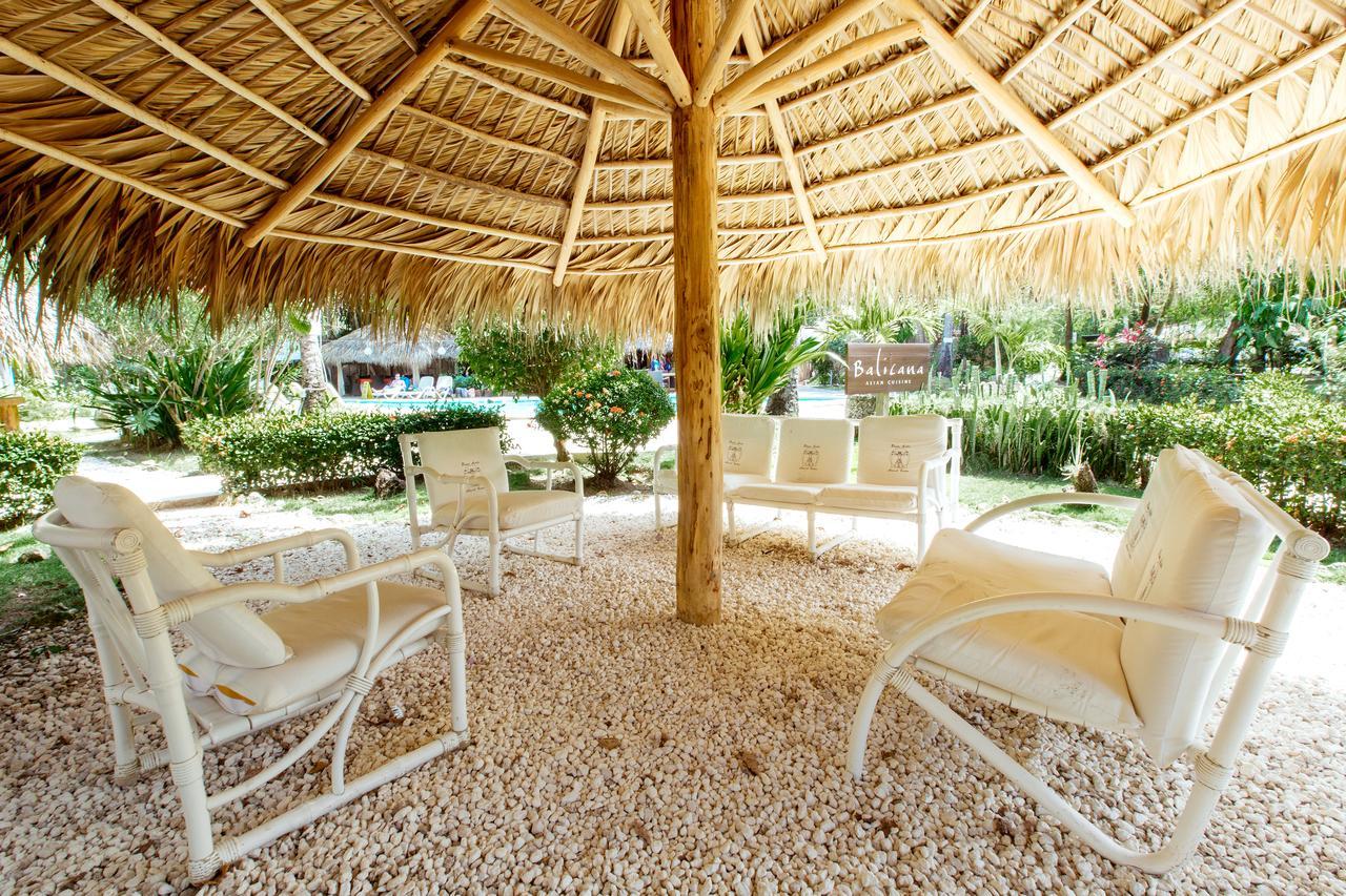 Hotel Fiesta Deluxe Пунта-Кана Экстерьер фото